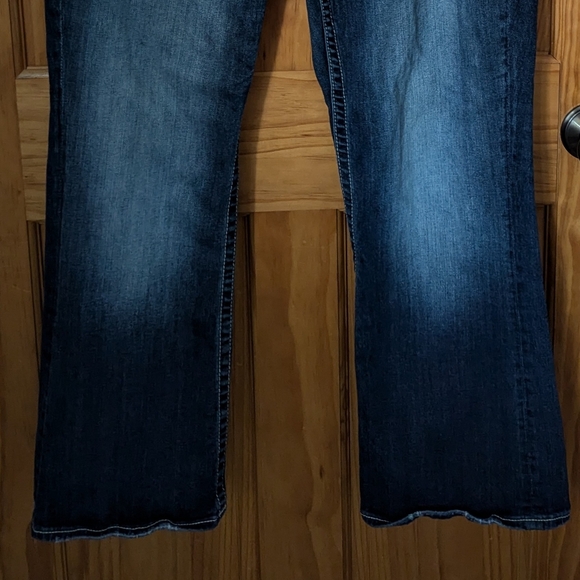 Vigoss Jeans - Picture 4 of 6